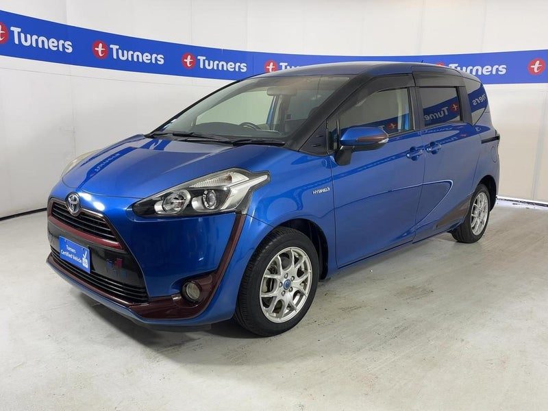 2015 Toyota Sienta, photo 3
