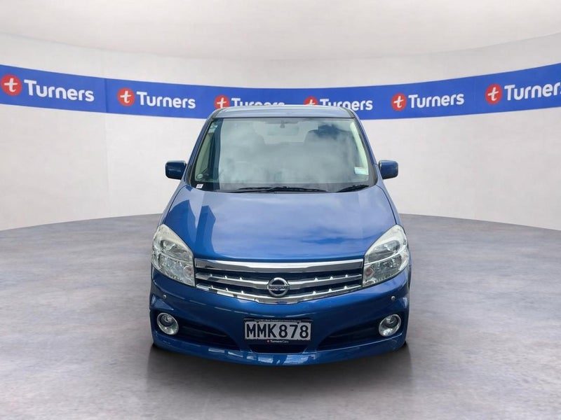 2010 Nissan Lafesta, photo 2