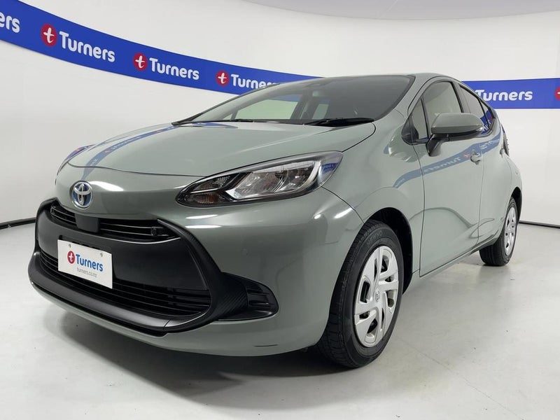 2022 Toyota Aqua, photo 3