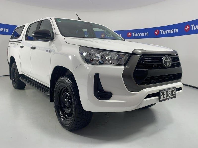 2022 Toyota Hilux SR TD DC 2WD
