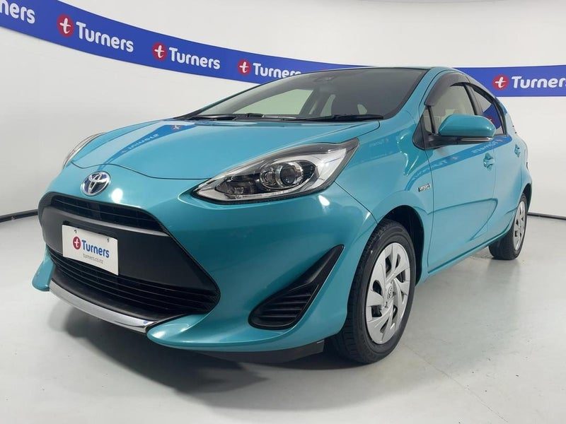2020 Toyota Aqua, photo 3