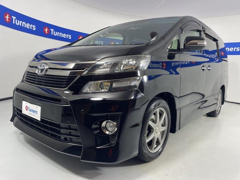 2013 Toyota Vellfire, photo 3