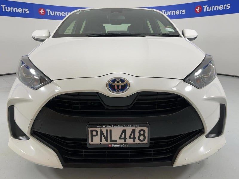 2022 Toyota Yaris GX, photo 2