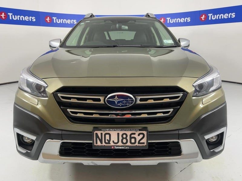 2021 Subaru Outback Touring, photo 2