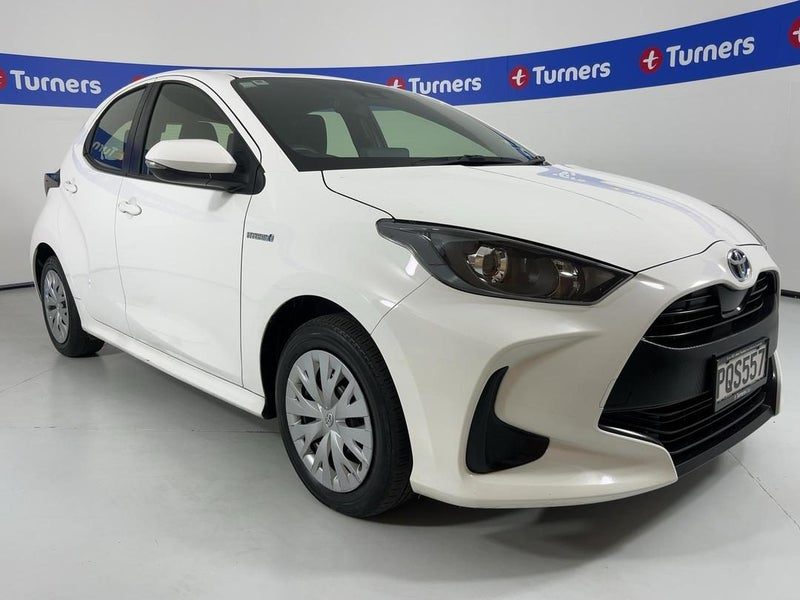 2022 Toyota Yaris GX