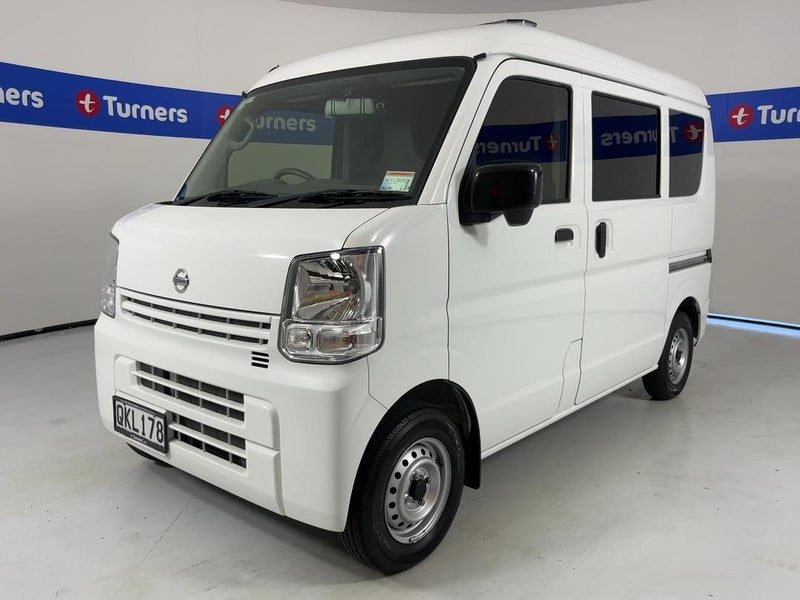 2022 Nissan Clipper, photo 3