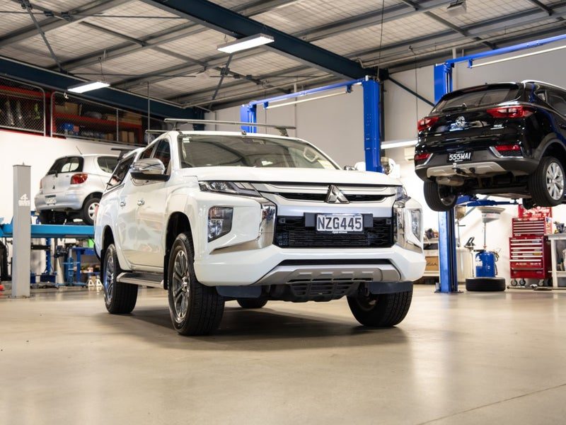 2022 Mitsubishi Triton GLXR, photo 3