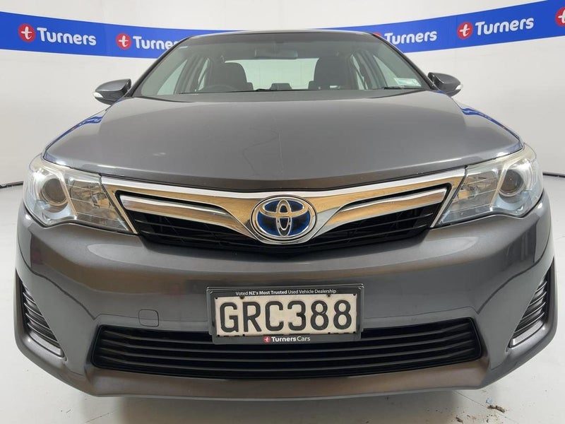 2012 Toyota Camry E, photo 2