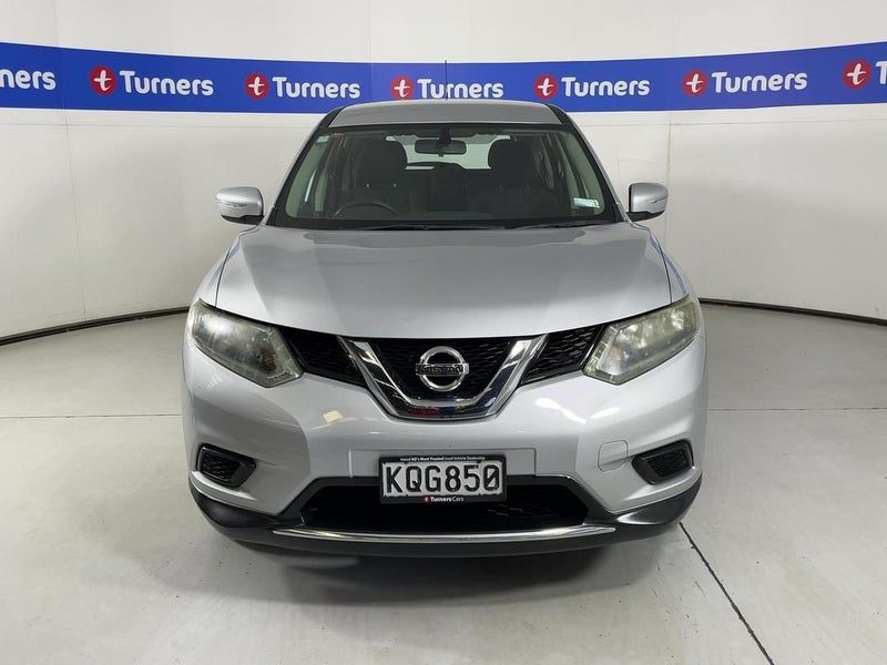 2015 Nissan X-Trail ST, photo 2
