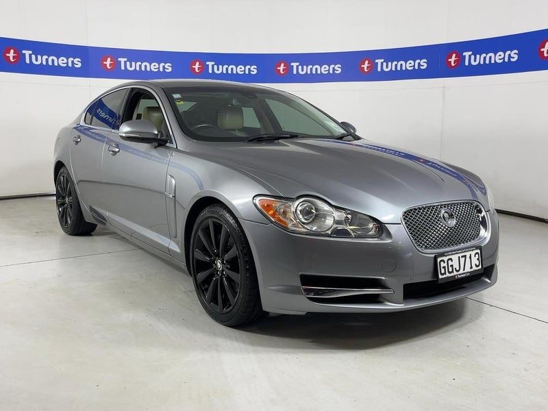 2011 Jaguar XF V6