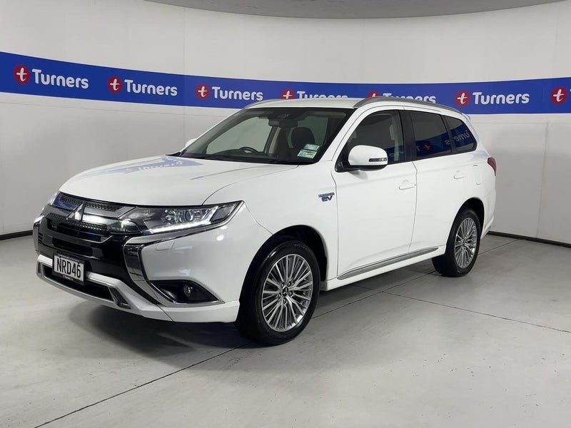 2021 Mitsubishi Outlander XLS, photo 3