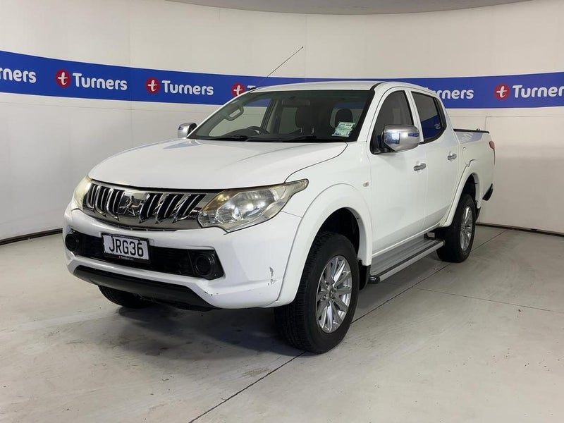 2016 Mitsubishi Triton D/CAB Glxr 2WD, photo 3