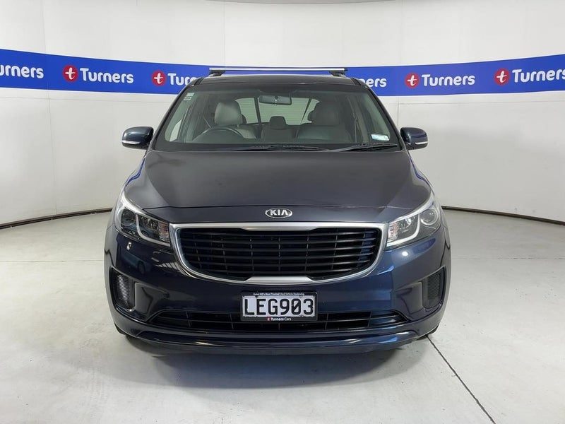 2015 Kia Carnival, photo 2