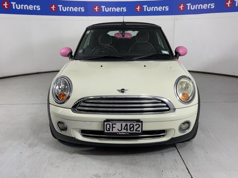 2009 MINI Cooper Convertible, photo 2