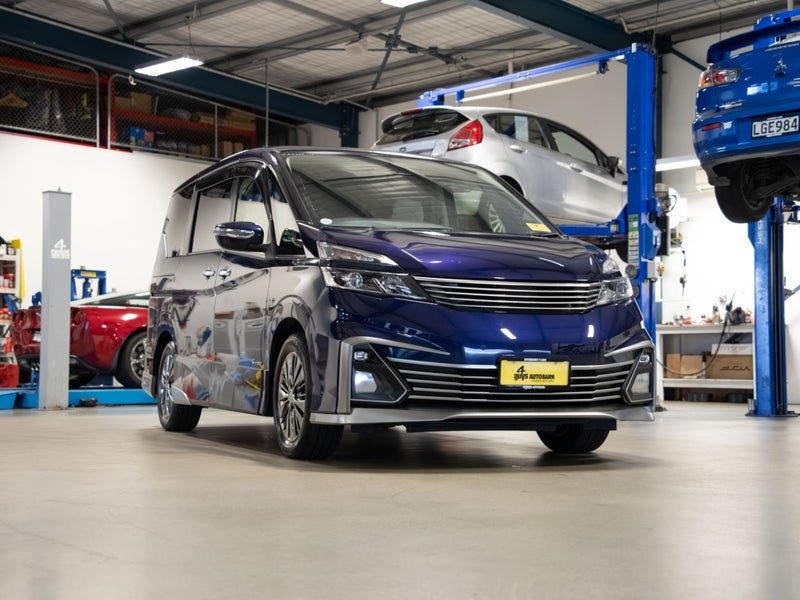 2018 Nissan Serena Autech, photo 3