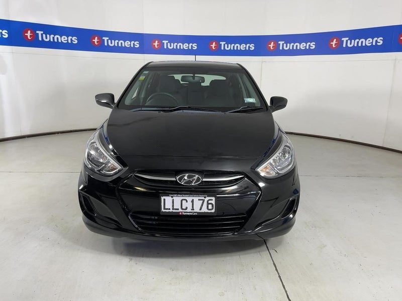 2018 Hyundai Accent, photo 2