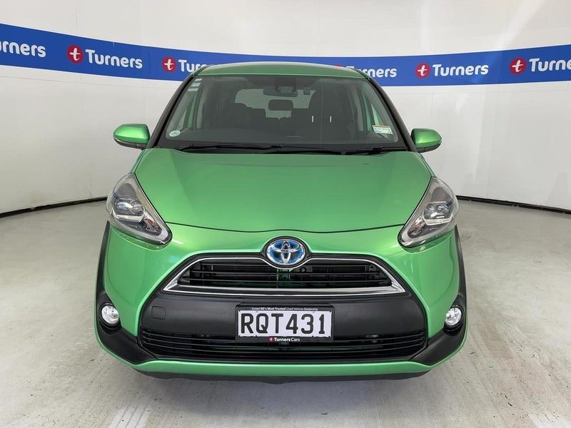 2016 Toyota Sienta, photo 2