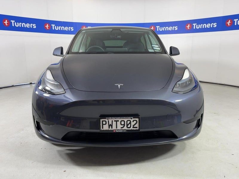 2023 Tesla Model Y Rear Wheel Drive, photo 2