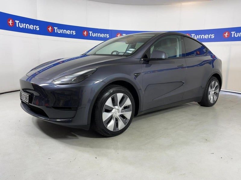 2023 Tesla Model Y Rear Wheel Drive, photo 3