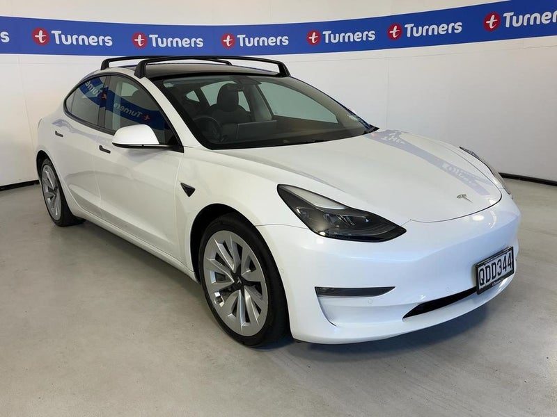 2022 Tesla Model 3 Long Range AWD