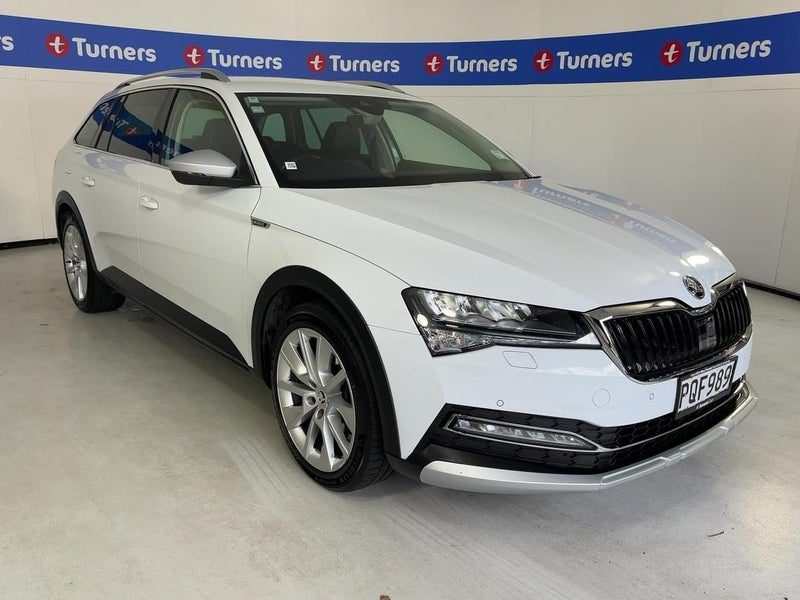 2022 Skoda Superb WGN Scout 206KW