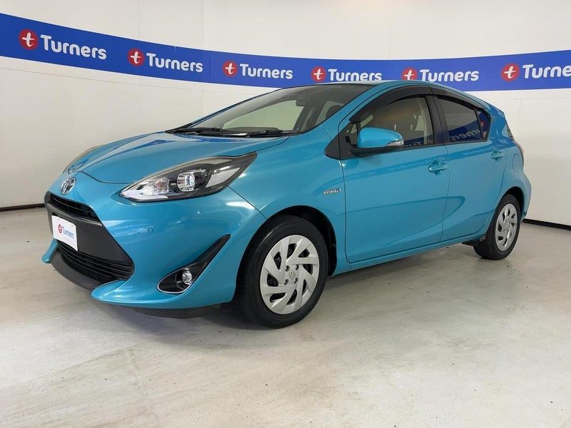 2019 Toyota Aqua, photo 3