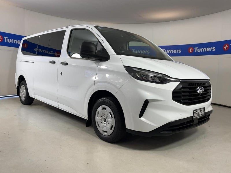 2024 Ford Transit 320L BUS