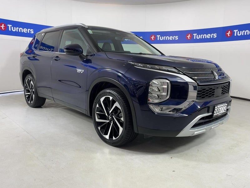 2023 Mitsubishi Outlander XLS