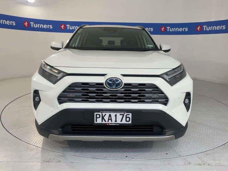 2022 Toyota RAV4 GXL, photo 2