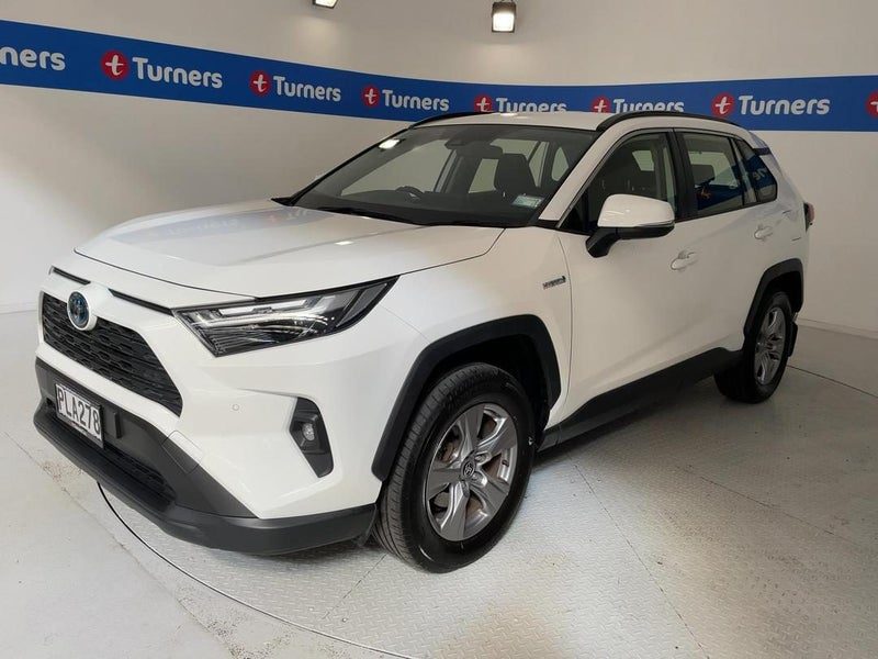 2022 Toyota RAV4 GX, photo 3