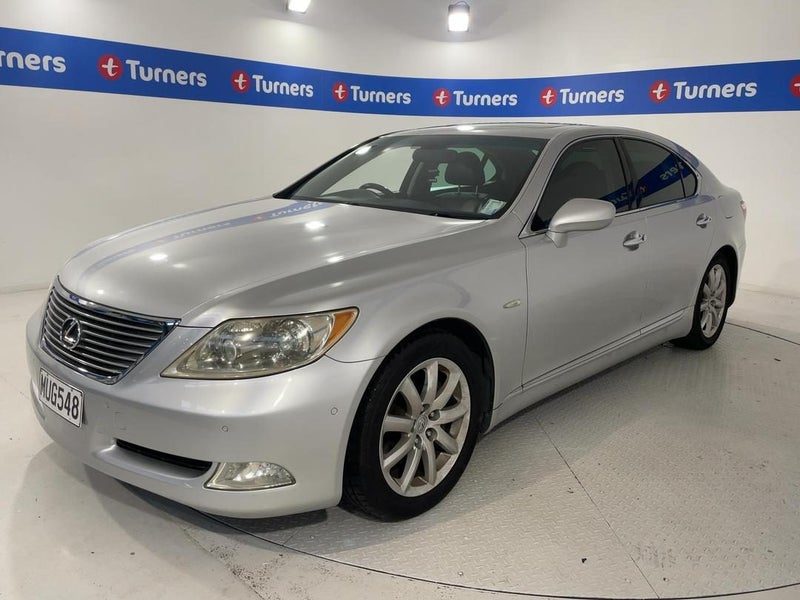 2008 Lexus LS 460, photo 3