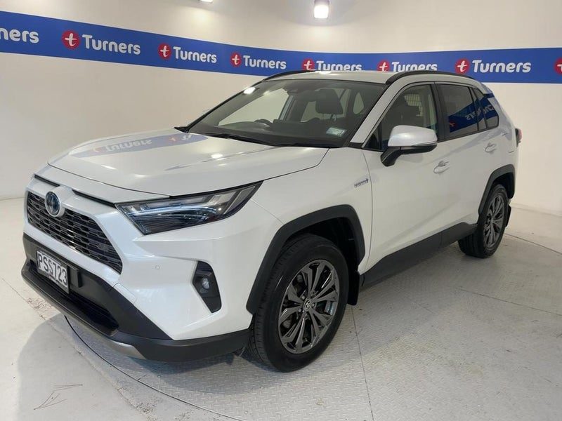 2023 Toyota RAV4 GXL, photo 3