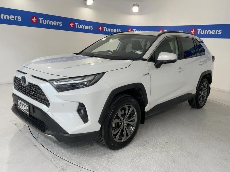 2023 Toyota RAV4 GXL, photo 3