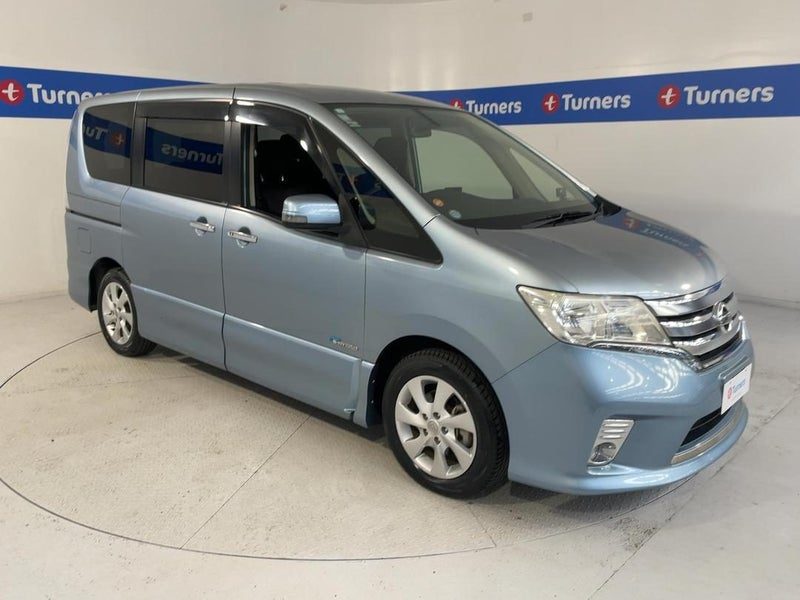 2013 Nissan Serena