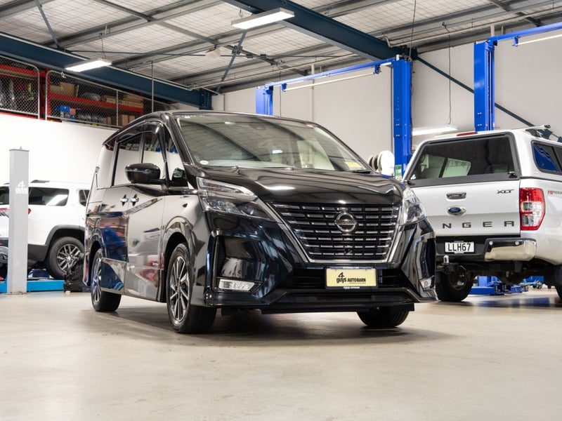 2021 Nissan Serena Highway Star, photo 3
