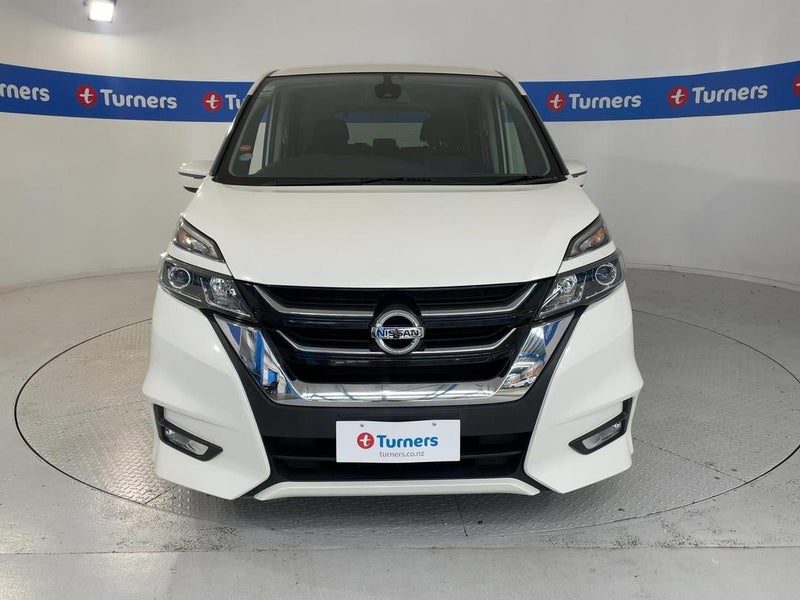 2016 Nissan Serena, photo 2