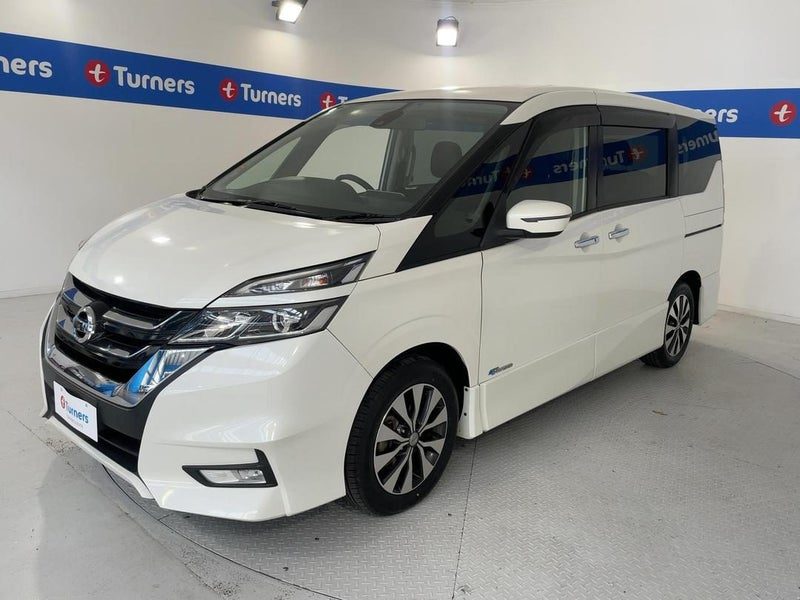 2016 Nissan Serena, photo 3