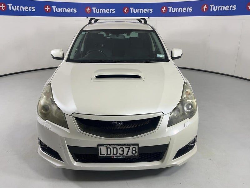 2011 Subaru Legacy, photo 2
