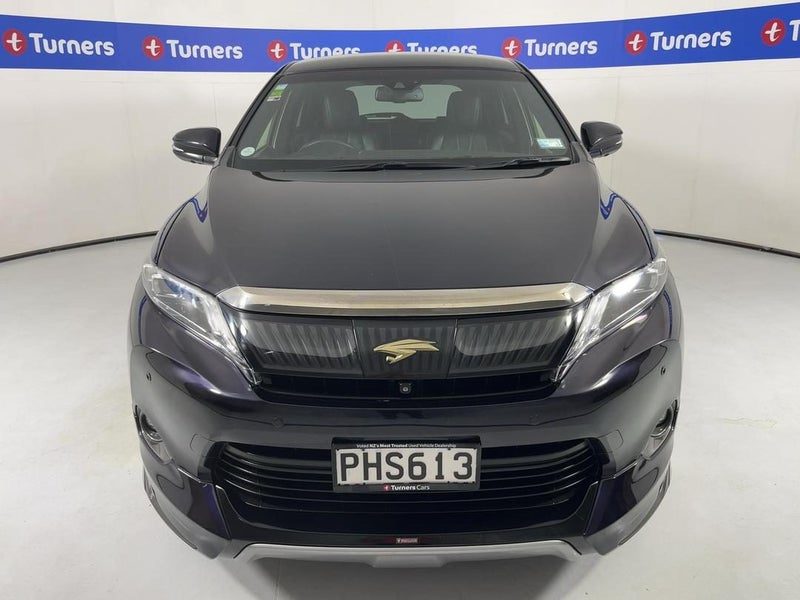 2014 Toyota Harrier, photo 2
