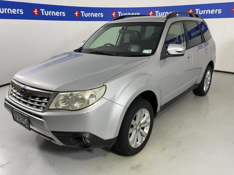 2012 Subaru Forester XS, photo 3