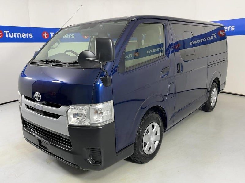 2018 Toyota Hiace ,Regius ACE, photo 3