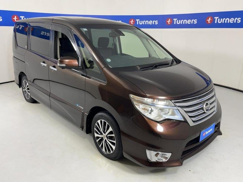 2015 Nissan Serena
