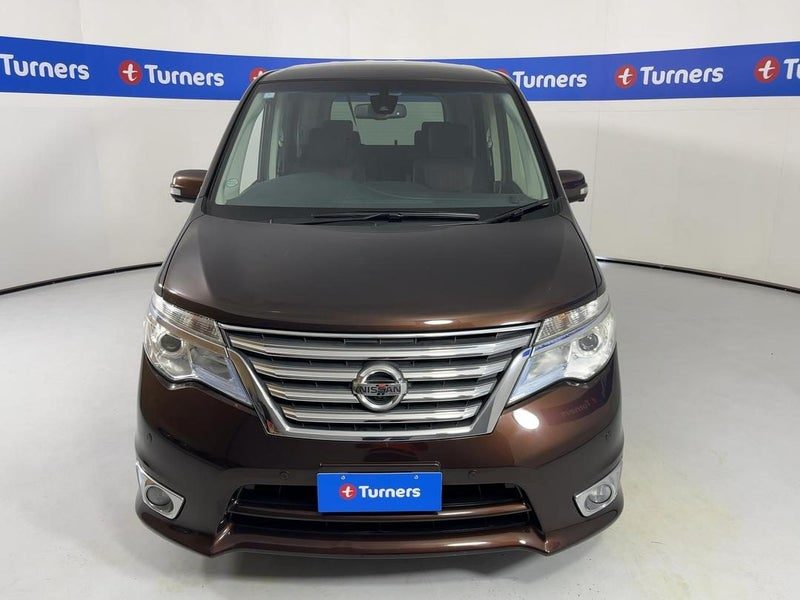 2015 Nissan Serena, photo 2