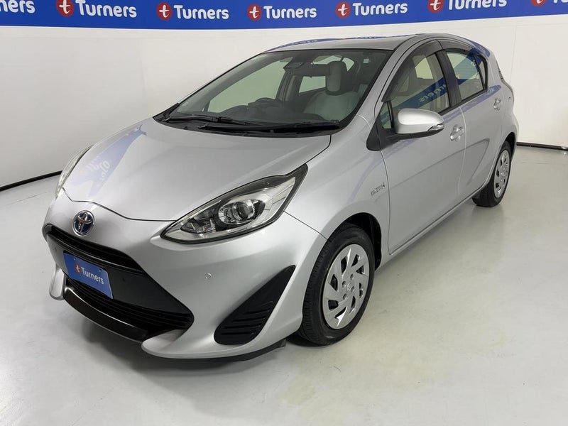 2018 Toyota Aqua, photo 3