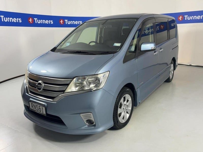 2012 Nissan Serena, photo 3