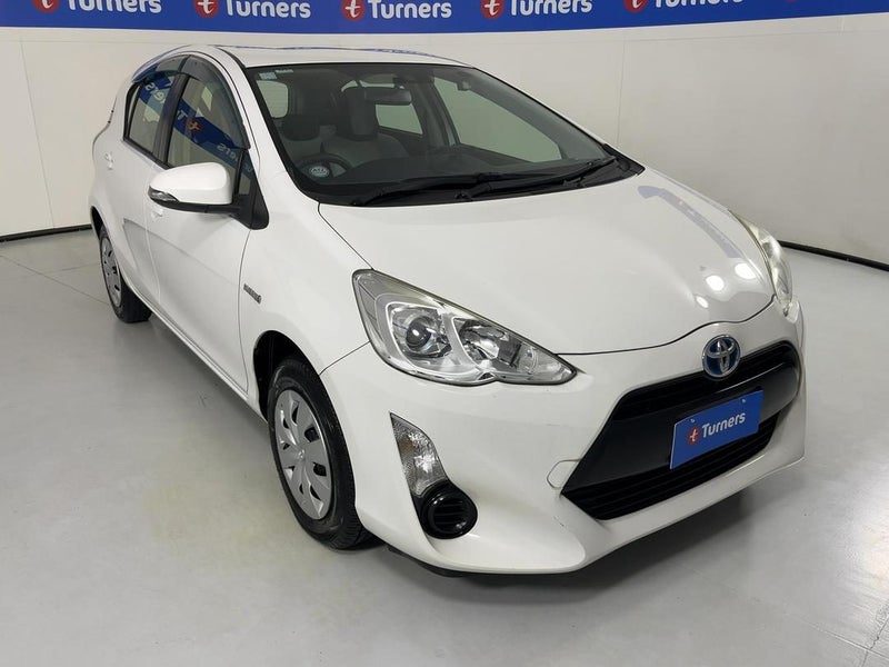 2015 Toyota Aqua