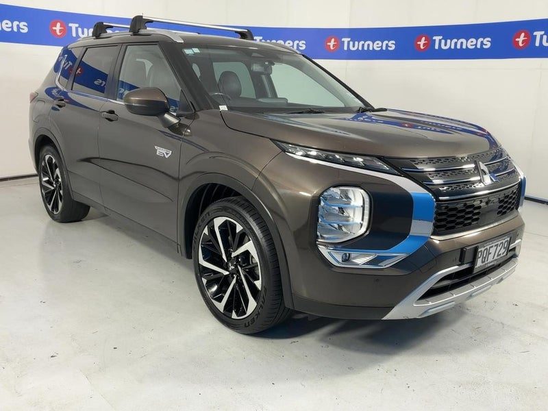 2022 Mitsubishi Outlander XLS