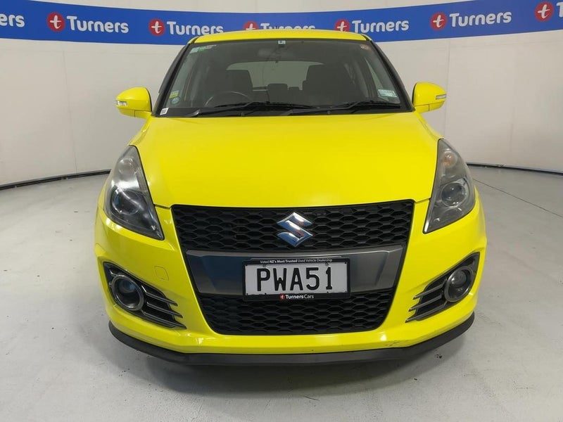 2012 Suzuki Swift, photo 2