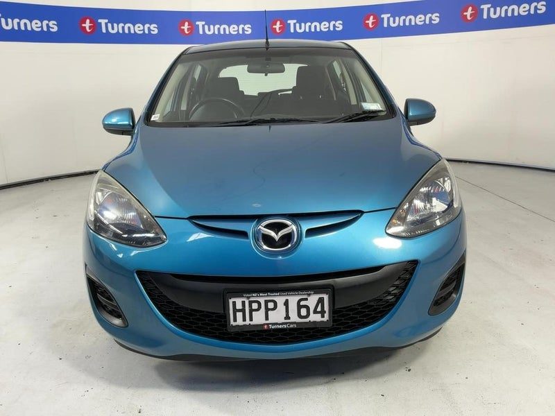 2014 Mazda 2 Classic, photo 2