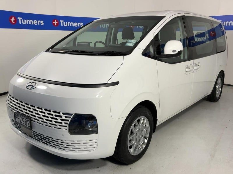 2022 Hyundai Staria, photo 3